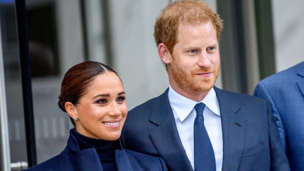Príncipe Harry e Meghan Markle São Rebaixados no Site Oficial da Família Real