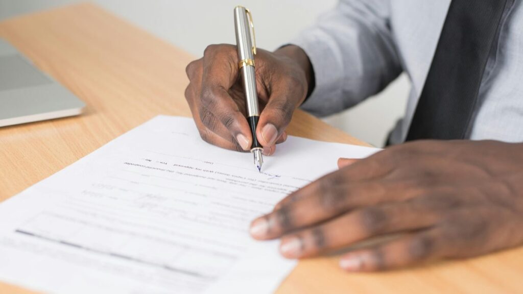 Como Funciona a Expedição de Certidão