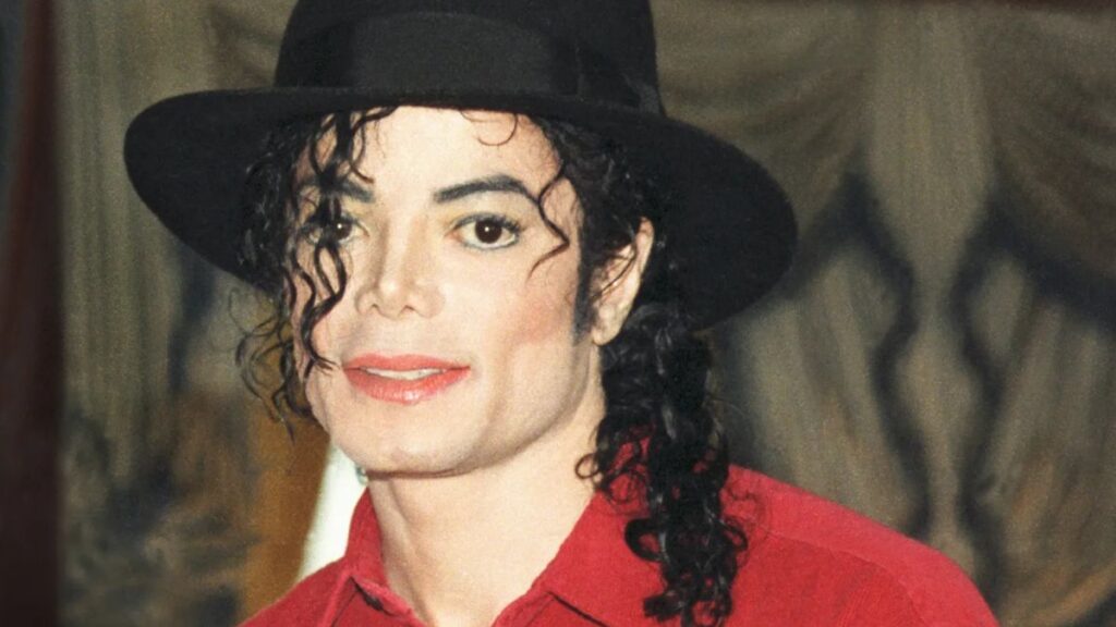 Teoria sugere armação de Diddy para incriminar Michael Jackson